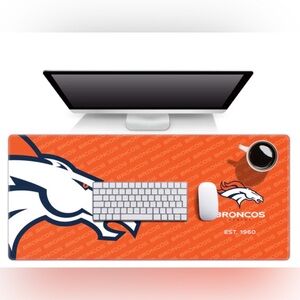 NEW IN BOX NFL DENVER BRONCOS LOG SERIES DESK PAD MATT OFFICE BANNER